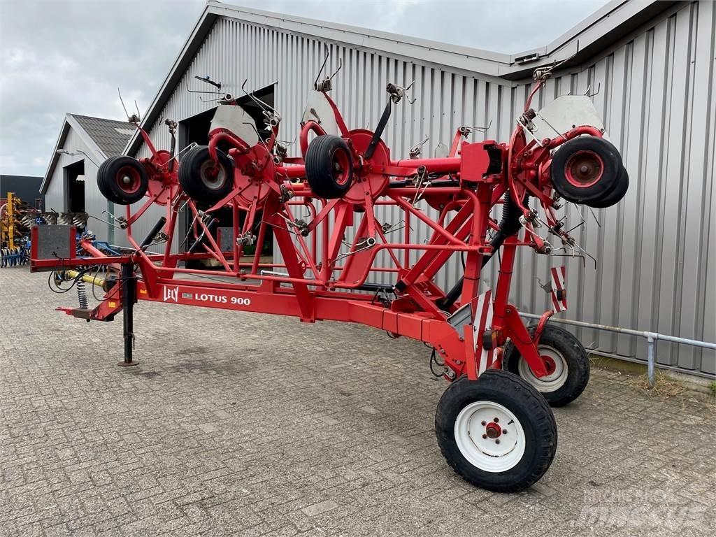Lely Lotus 900 Ranghinatori