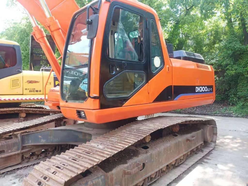 Doosan DH 300 LC-7 Escavatori cingolati