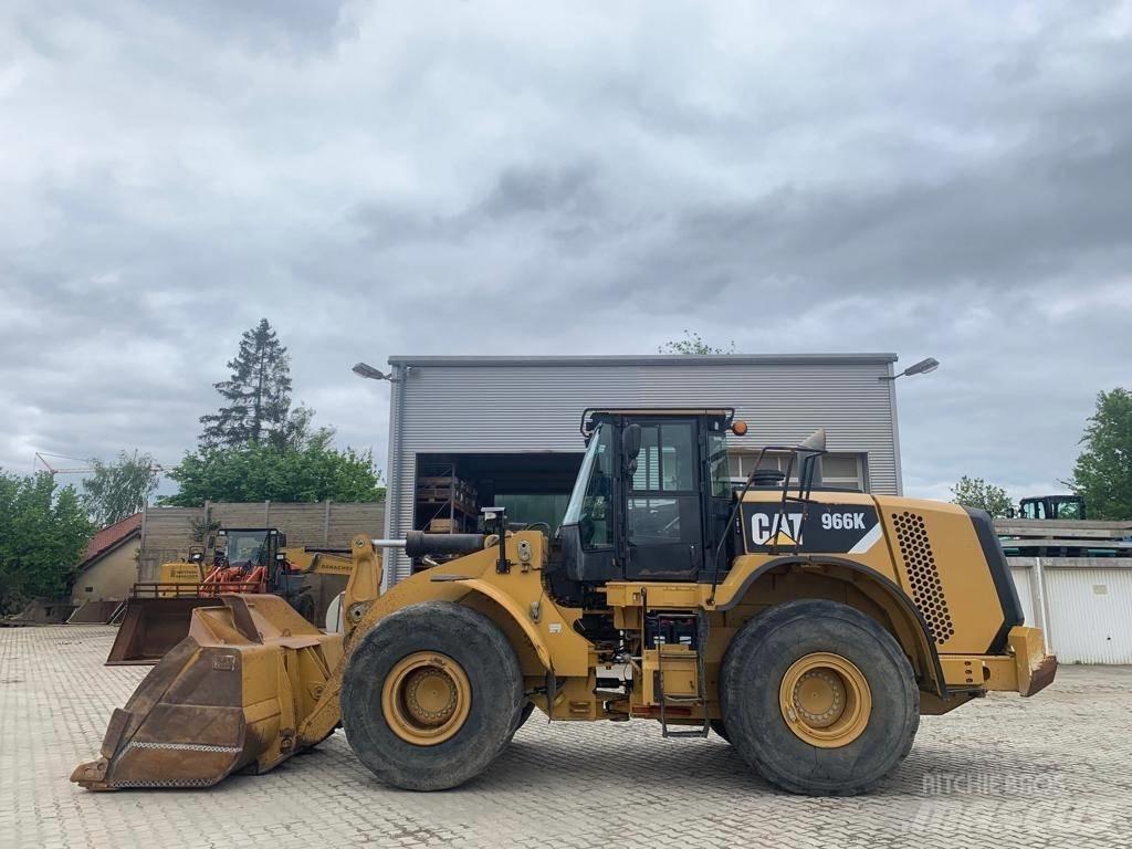 CAT 966 K Pale gommate