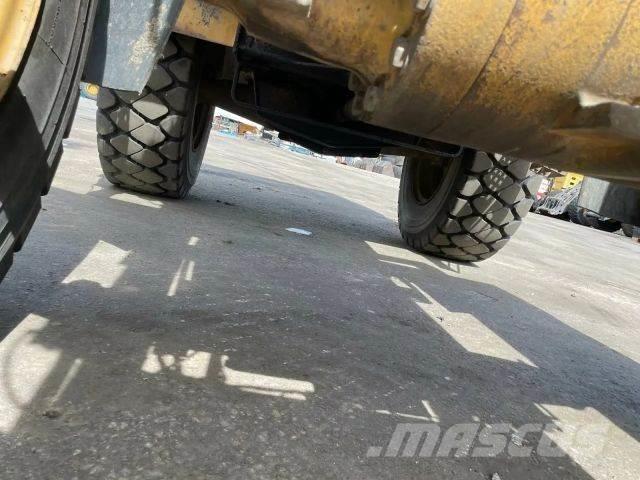 CAT IT 14 G Pale gommate