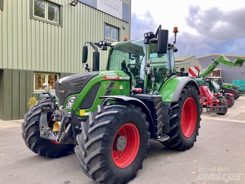 Fendt 724 Profi Plus Trattori