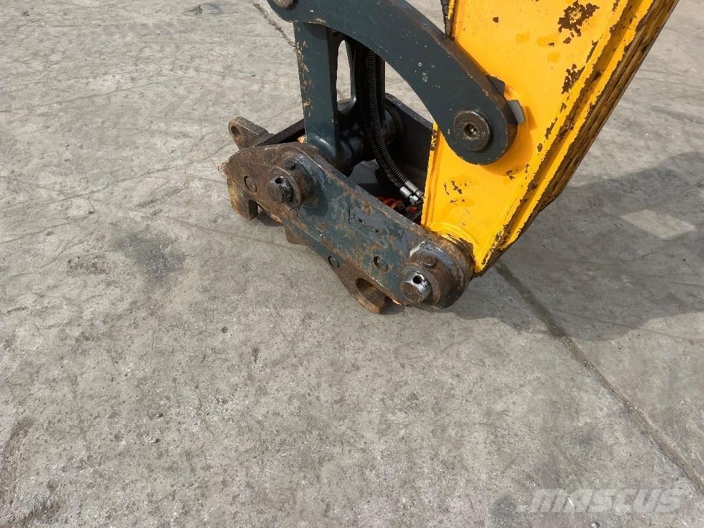 Hyundai 140W-9A Escavatori gommati