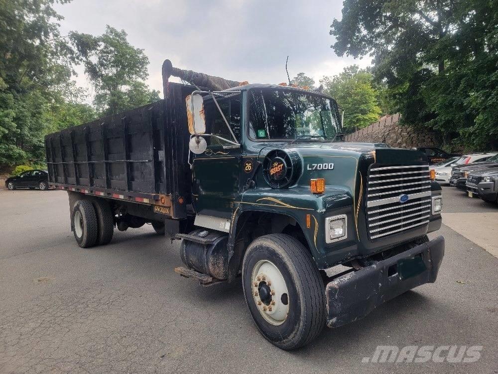 Ford L 7000 Camion ribaltabili