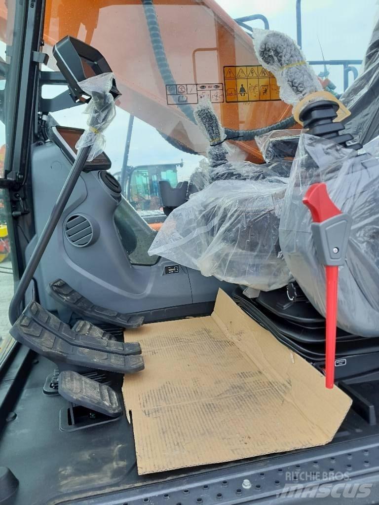 Doosan DX 255 NLC-7 Escavatori cingolati