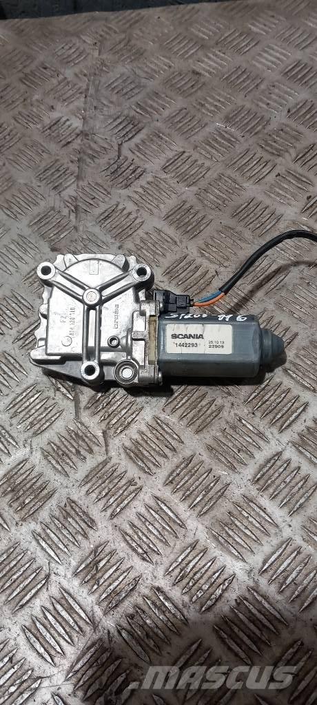 Scania R 440.   1442293 Componenti elettroniche