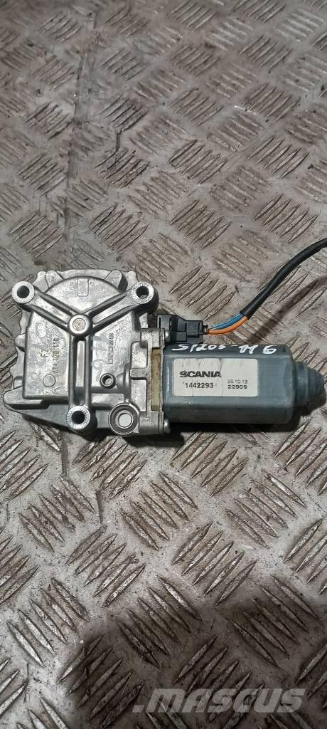 Scania R 440.   1442293 Componenti elettroniche