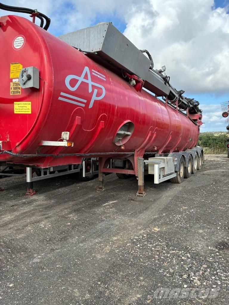 AMT AP gylletrailer Semirimorchi cisterna