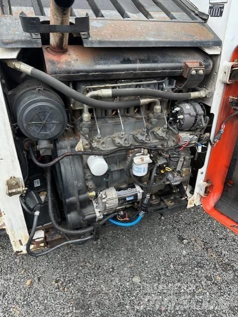 Bobcat 864 H Mini Pale Gommate