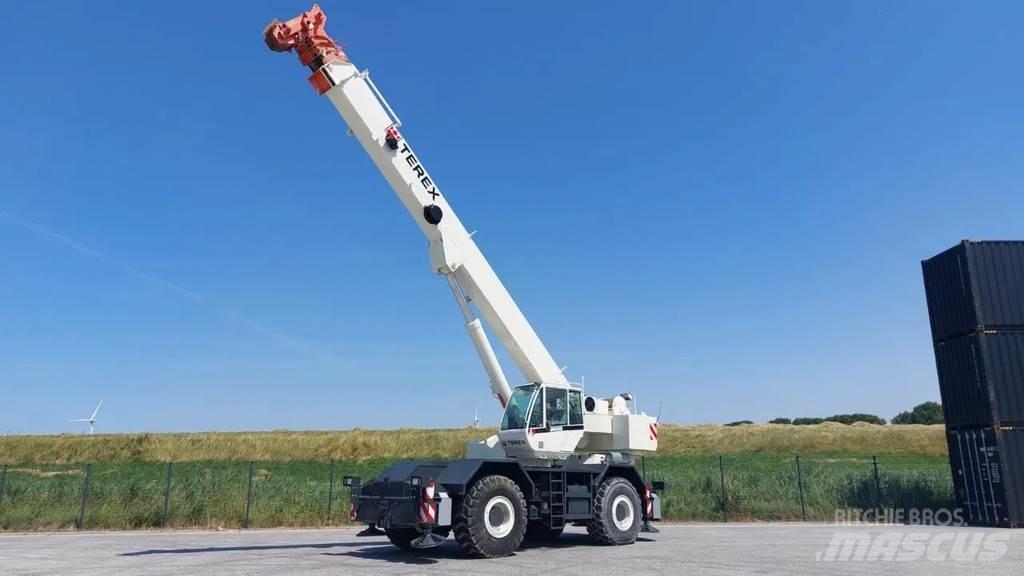 Terex A600 Gru per terreni difficili