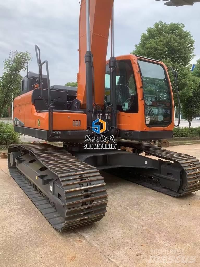 Develon DX 215 Escavatori medi 7t - 12t