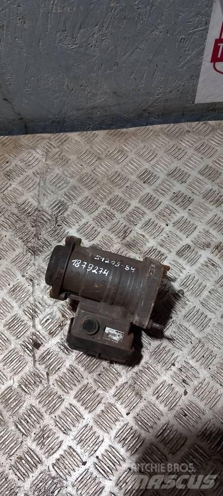 Scania R 440.   1879274 Freni