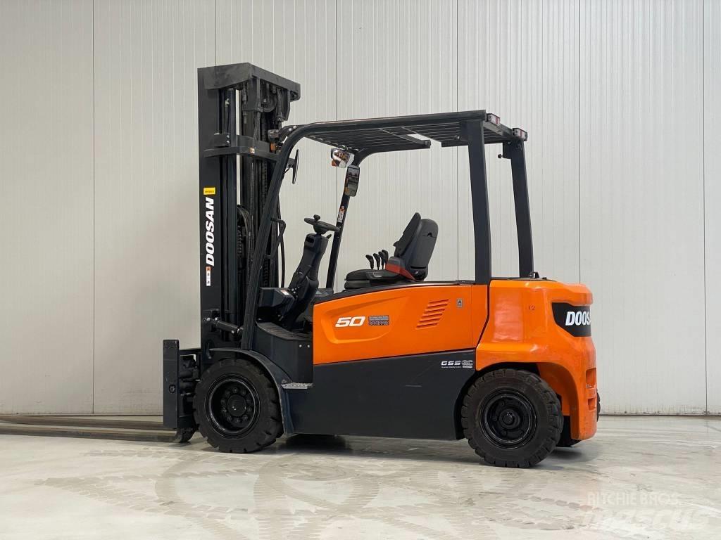 Doosan B50XC-7 Carrelli elevatori elettrici