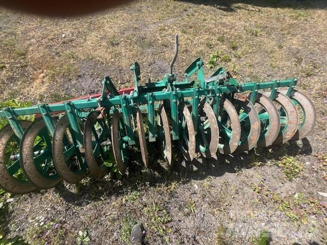 Kverneland IP PAKKER Aratri reversibili