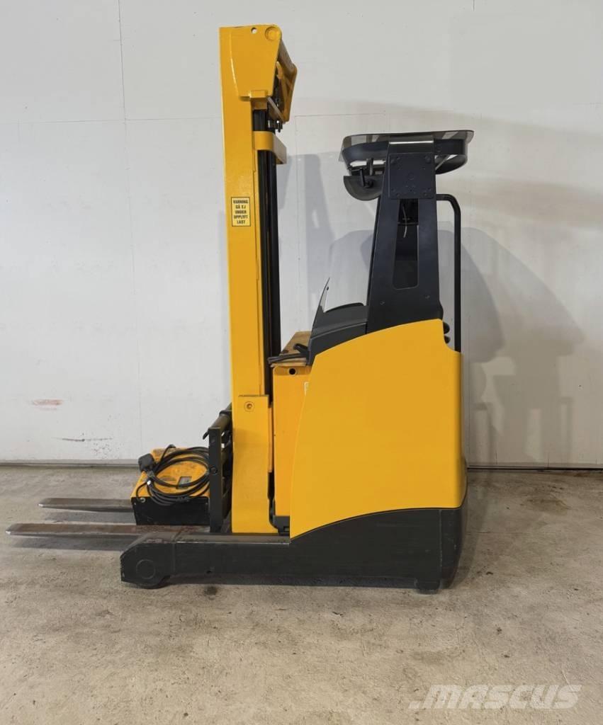 Jungheinrich ETV 112 Carrello retrattile