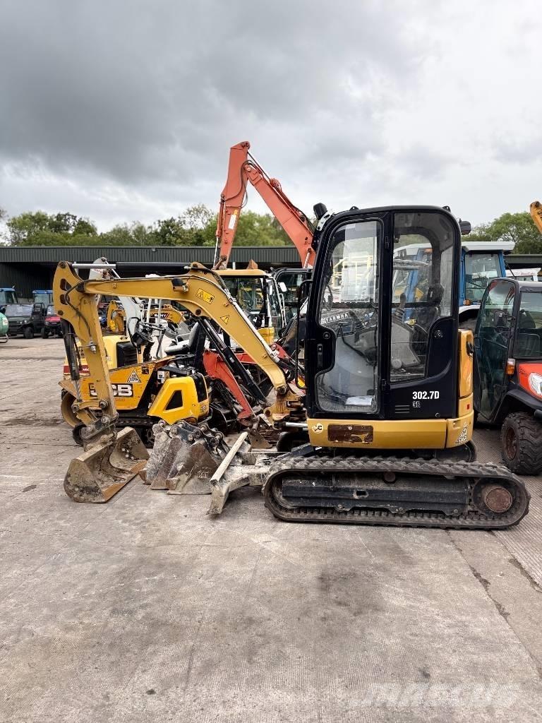 CAT 302.7 D CR Miniescavatori