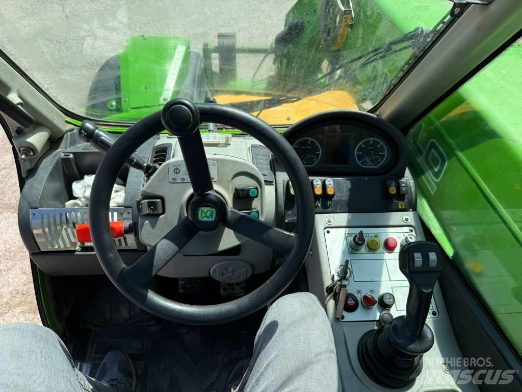 Merlo P 32.6 Plus Sollevatori telescopici per agricoltura