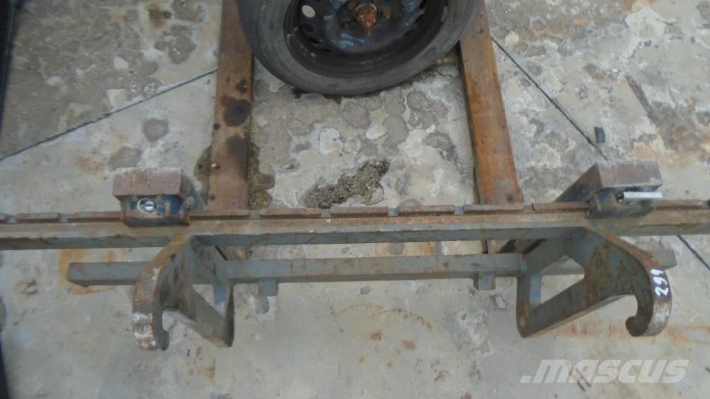 Volvo L 25 F Pale gommate