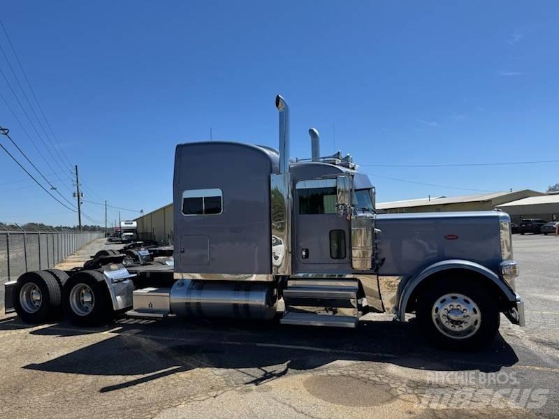 Peterbilt 389 Motrici e Trattori Stradali