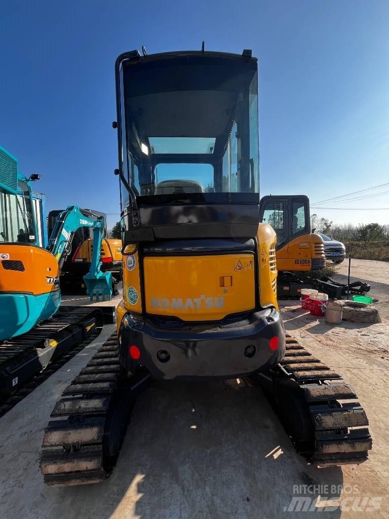 Komatsu PC 35 MR Miniescavatori