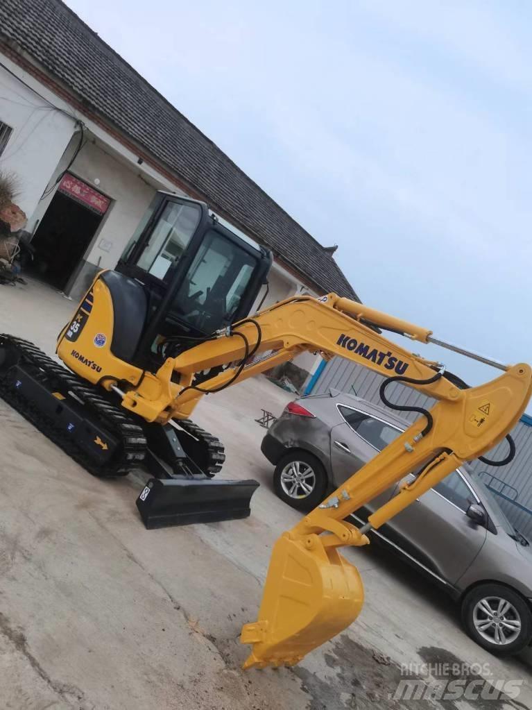 Komatsu PC 35 Miniescavatori