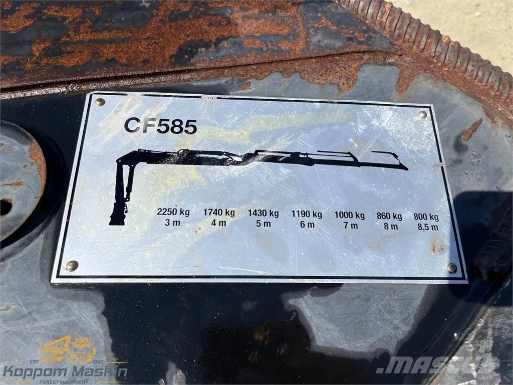 John Deere CF585 Gru per esbosco