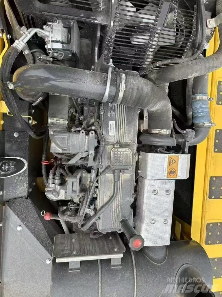Komatsu 360-8MO Escavatori cingolati