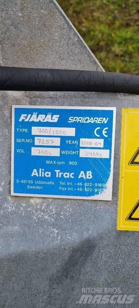 Fjärås 700 Spargisabbia e spargisale