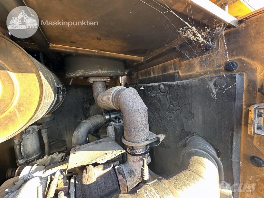 Hyundai HL 730 TM-7 Pale gommate