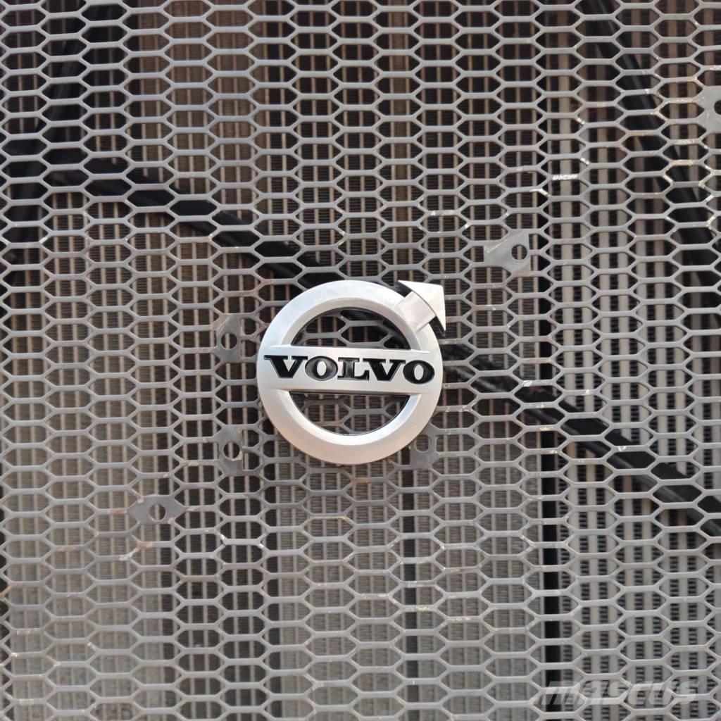 Volvo L 120 E Pale gommate