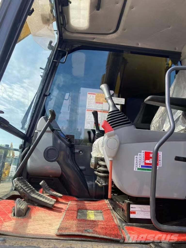 Komatsu 200-8 Escavatori cingolati