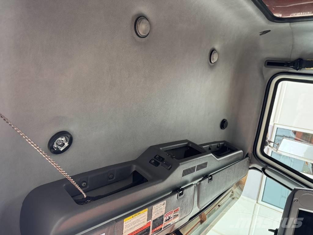 Mack GU813 Camion ribaltabili