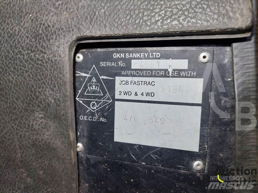 JCB Fastrac 3185 Trattori