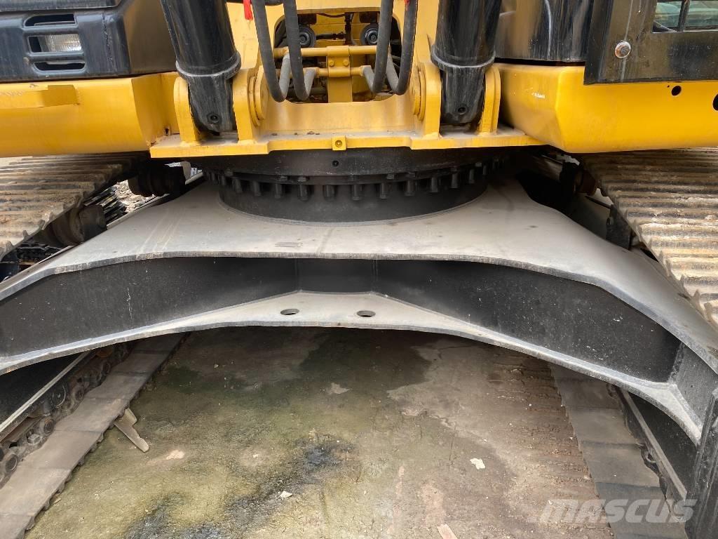 CAT 330 D Escavatori cingolati