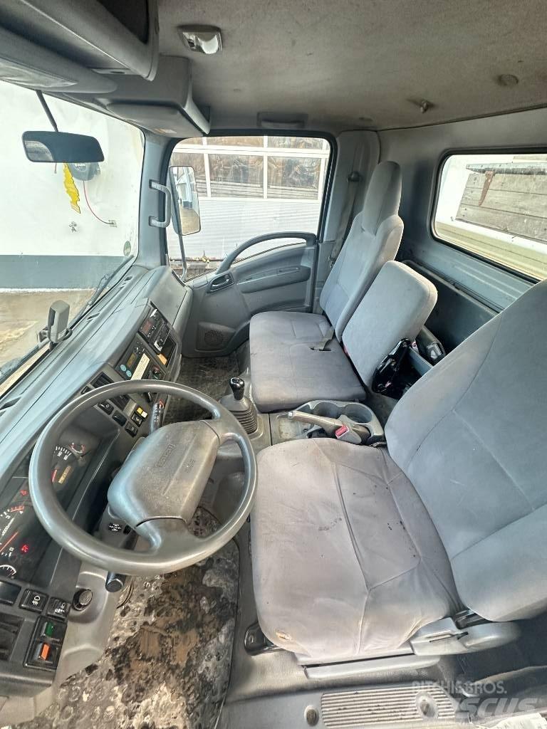 Isuzu N2R 75 D Camion ribaltabili
