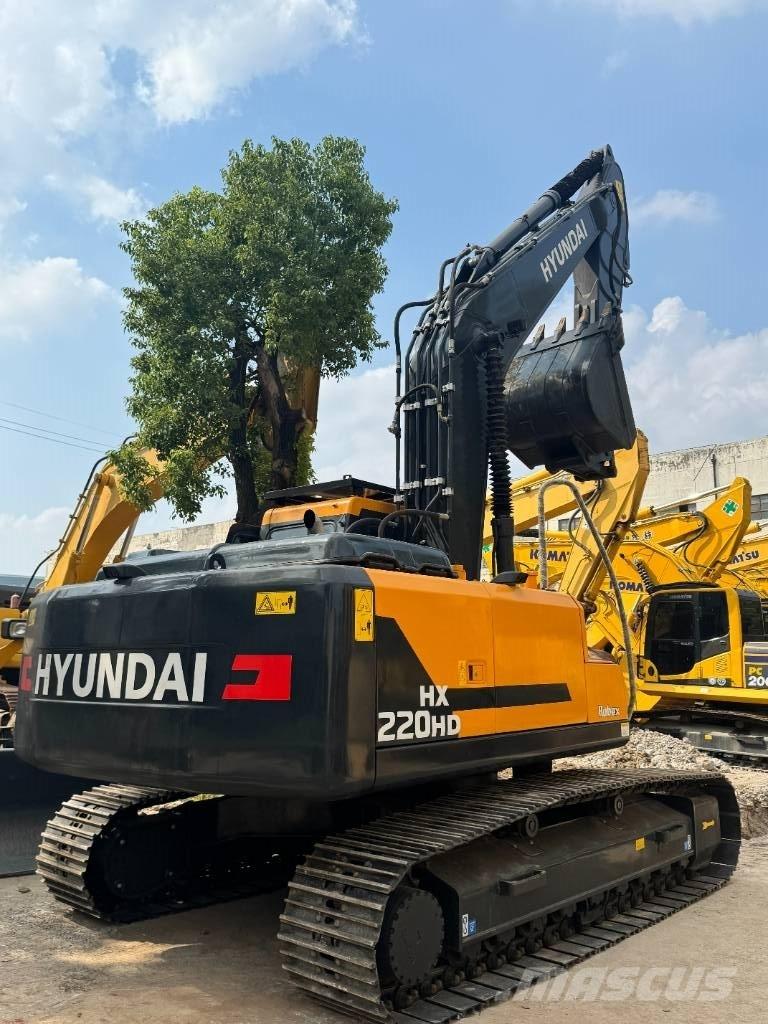 Hyundai HX220HD Escavatori medi 7t - 12t