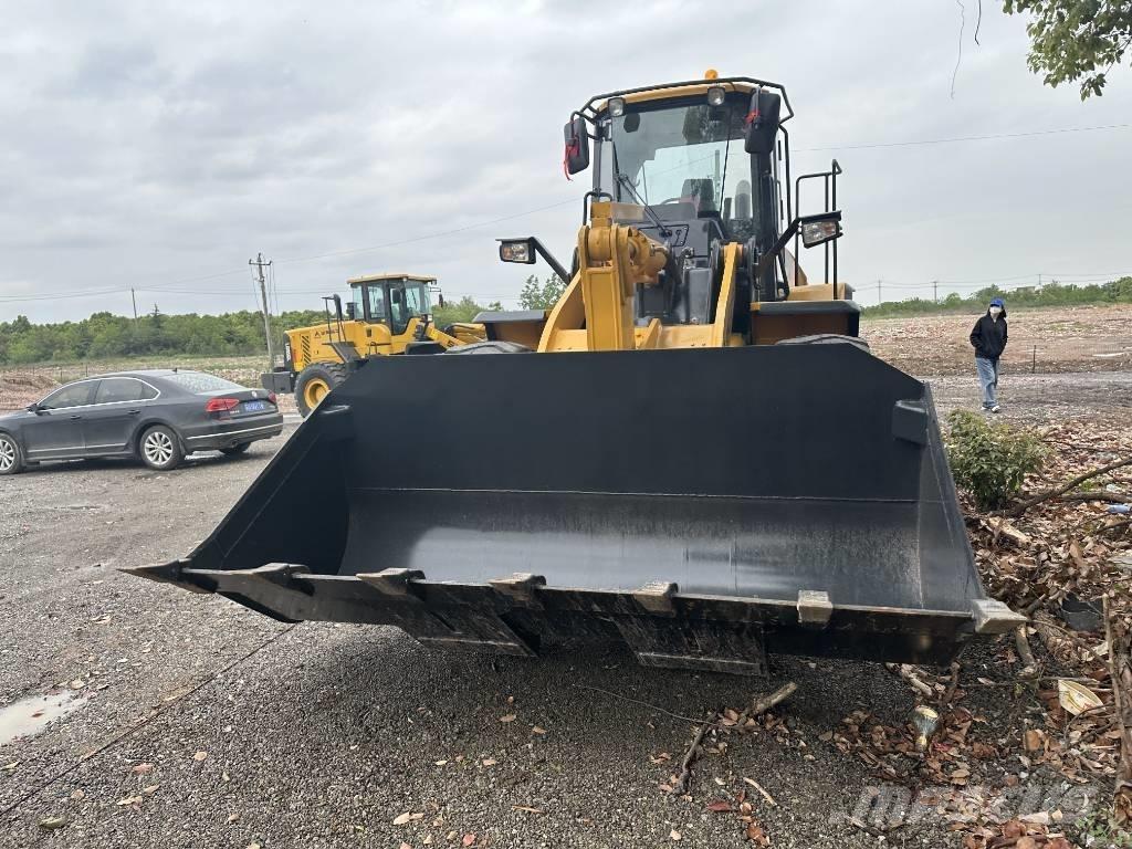 LiuGong CLG 856H Pale gommate