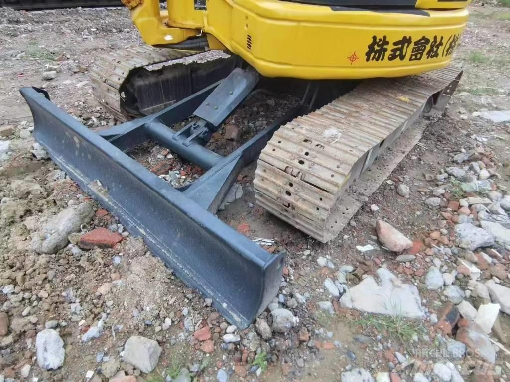 Komatsu PC40 Escavatori cingolati