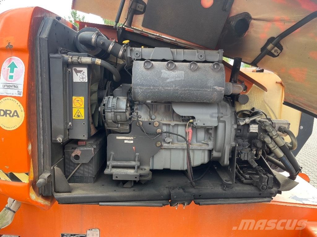 JLG 600 AJ Piattaforme a braccio articolato