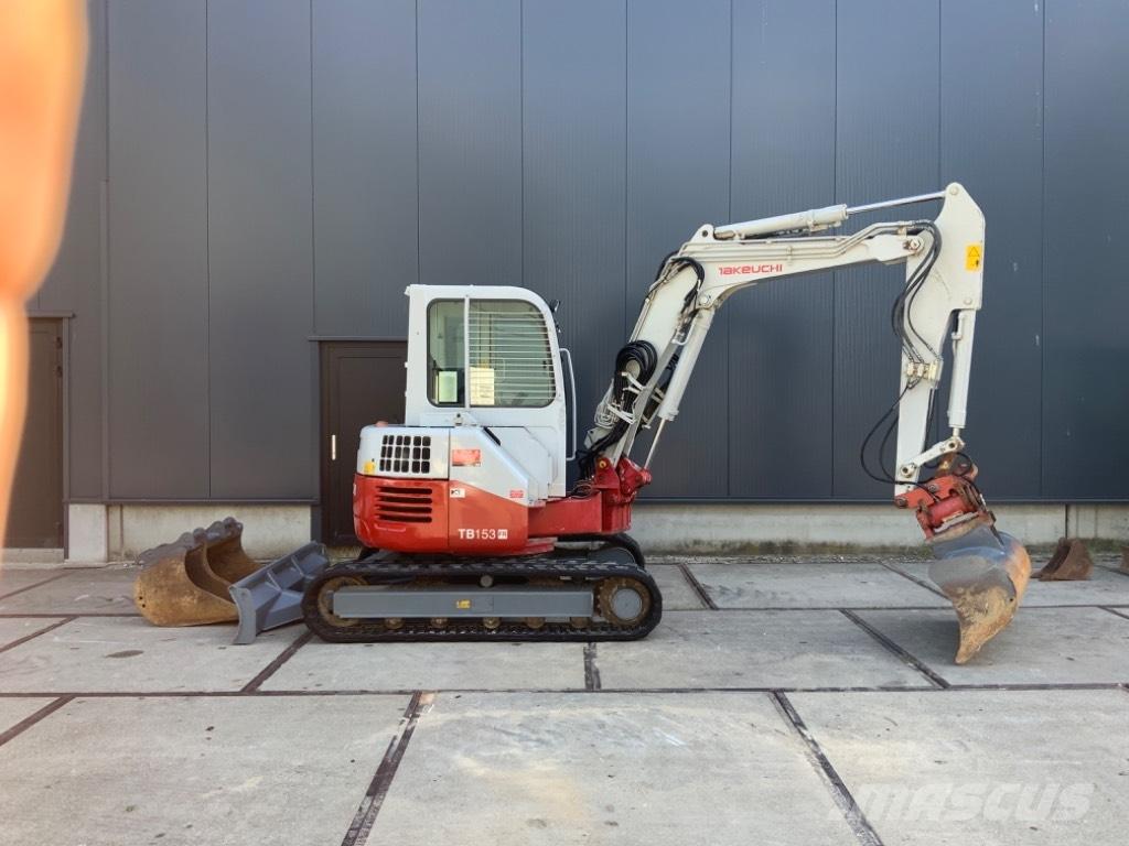Takeuchi TB 153 FR Miniescavatori
