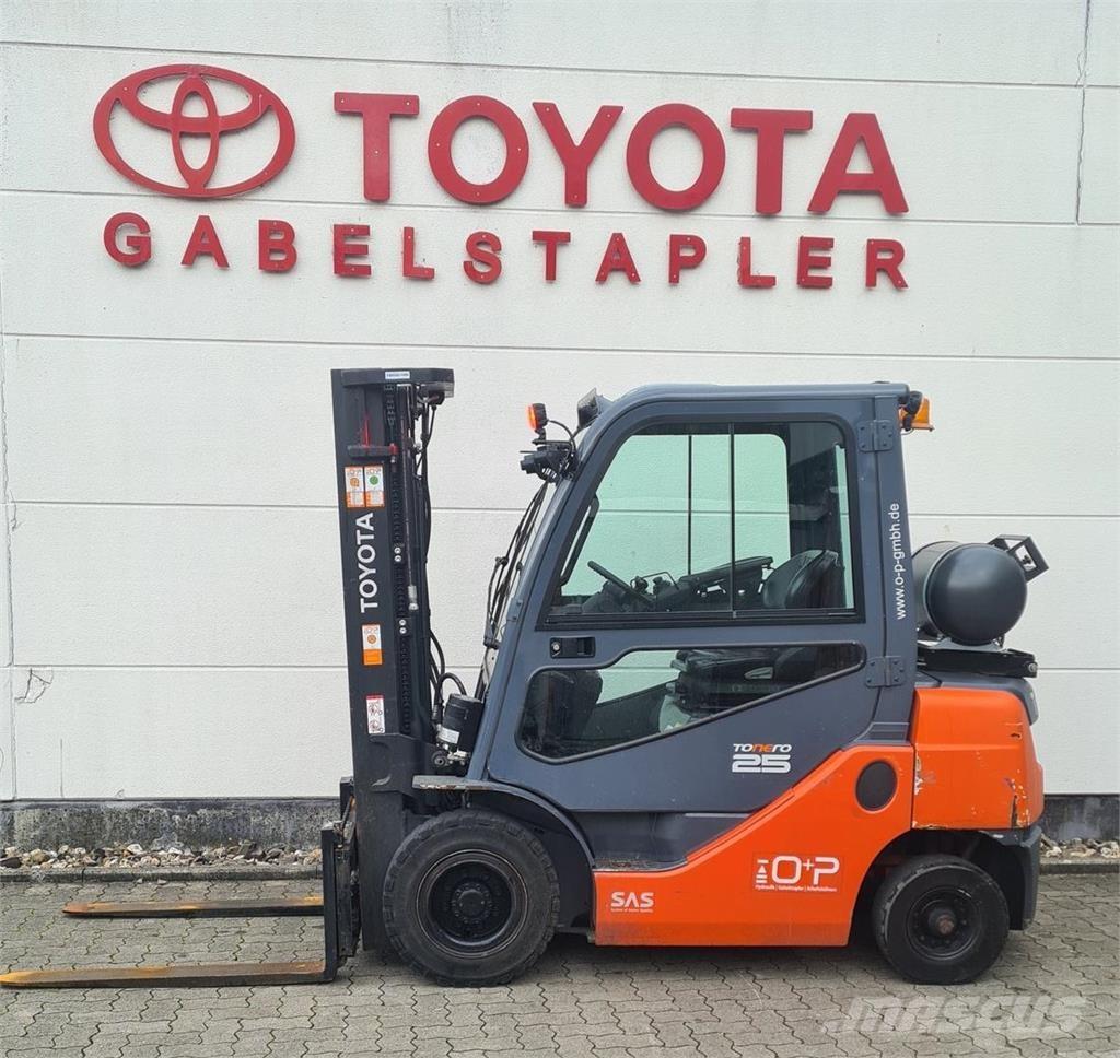 Toyota 02-8FGF25 Carrelli elevatori GPL