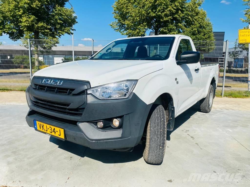 Isuzu D-Max Socage Auto