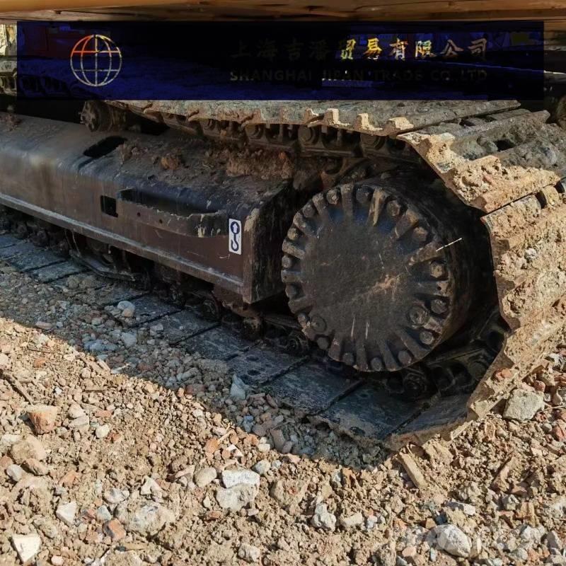 CAT 323 D Escavatori cingolati
