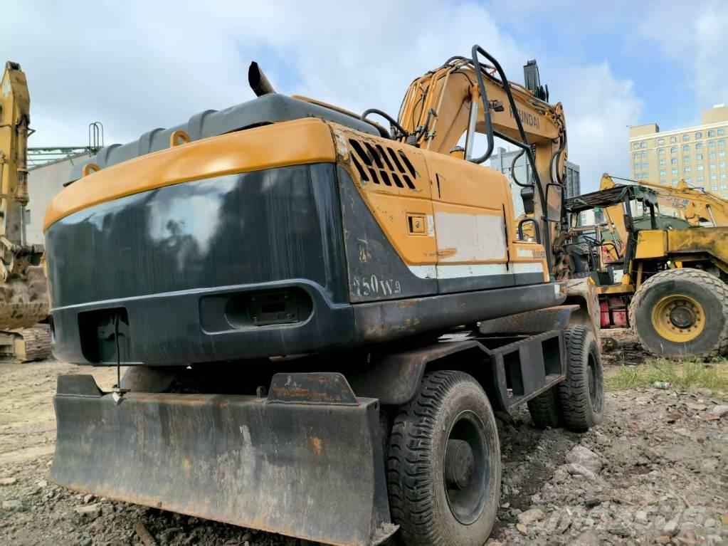 Hyundai R150W-9 Escavatori gommati
