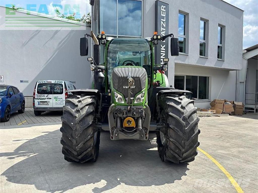 Fendt 724 vario Trattori