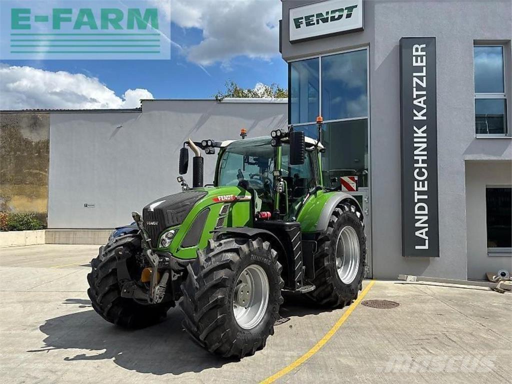 Fendt 724 vario Trattori