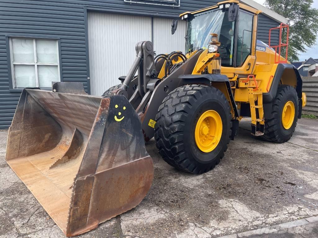 Volvo L 150 H Pale gommate