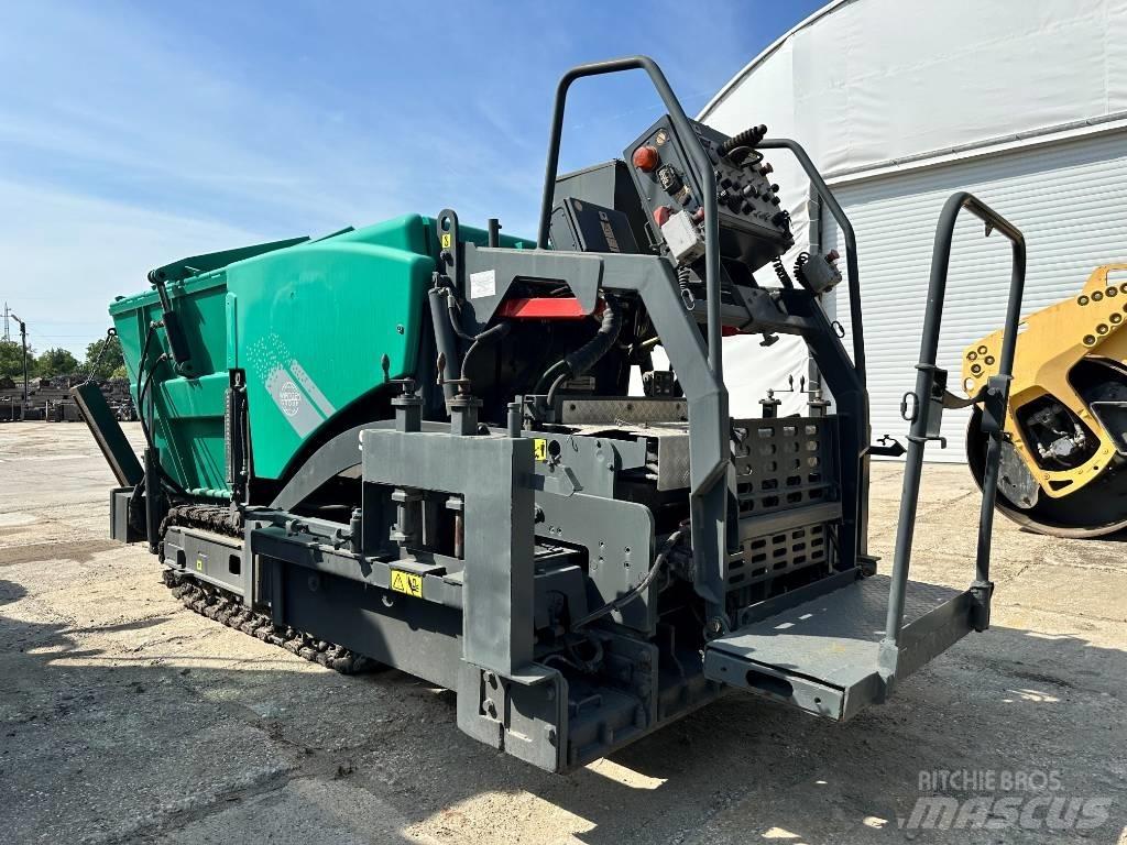 Vögele S 800 Finitrici