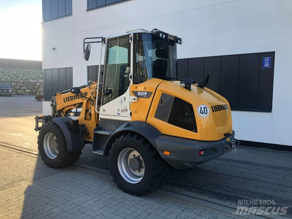 Liebherr L509 Tele Pale gommate telescopiche