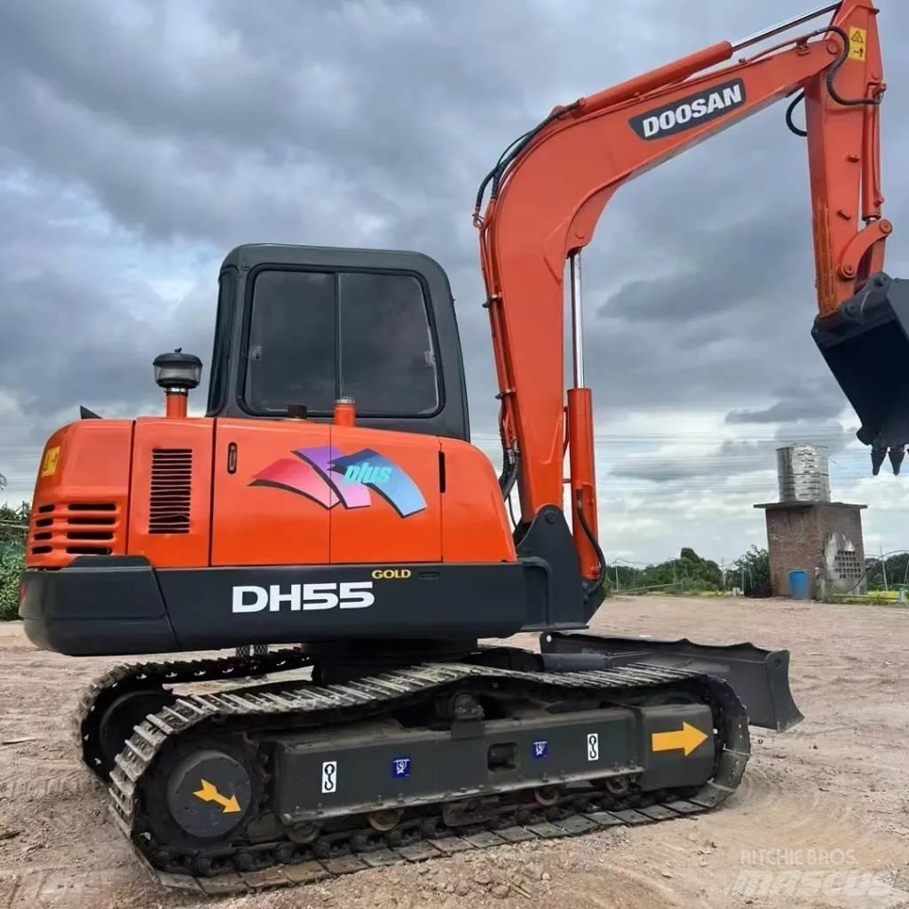 Doosan DH 55 Miniescavatori