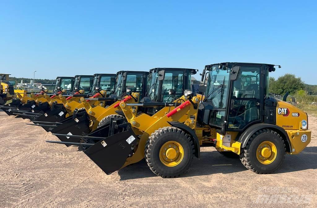CAT 906 - RENTAL Pale gommate